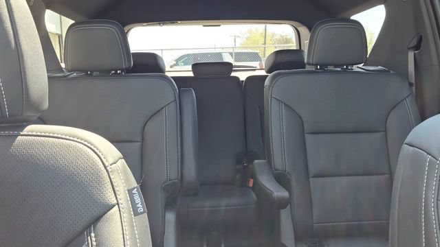 New 2026 Chevrolet Traverse LT w/ Sun and Wheel Package AWD/4WD image 26