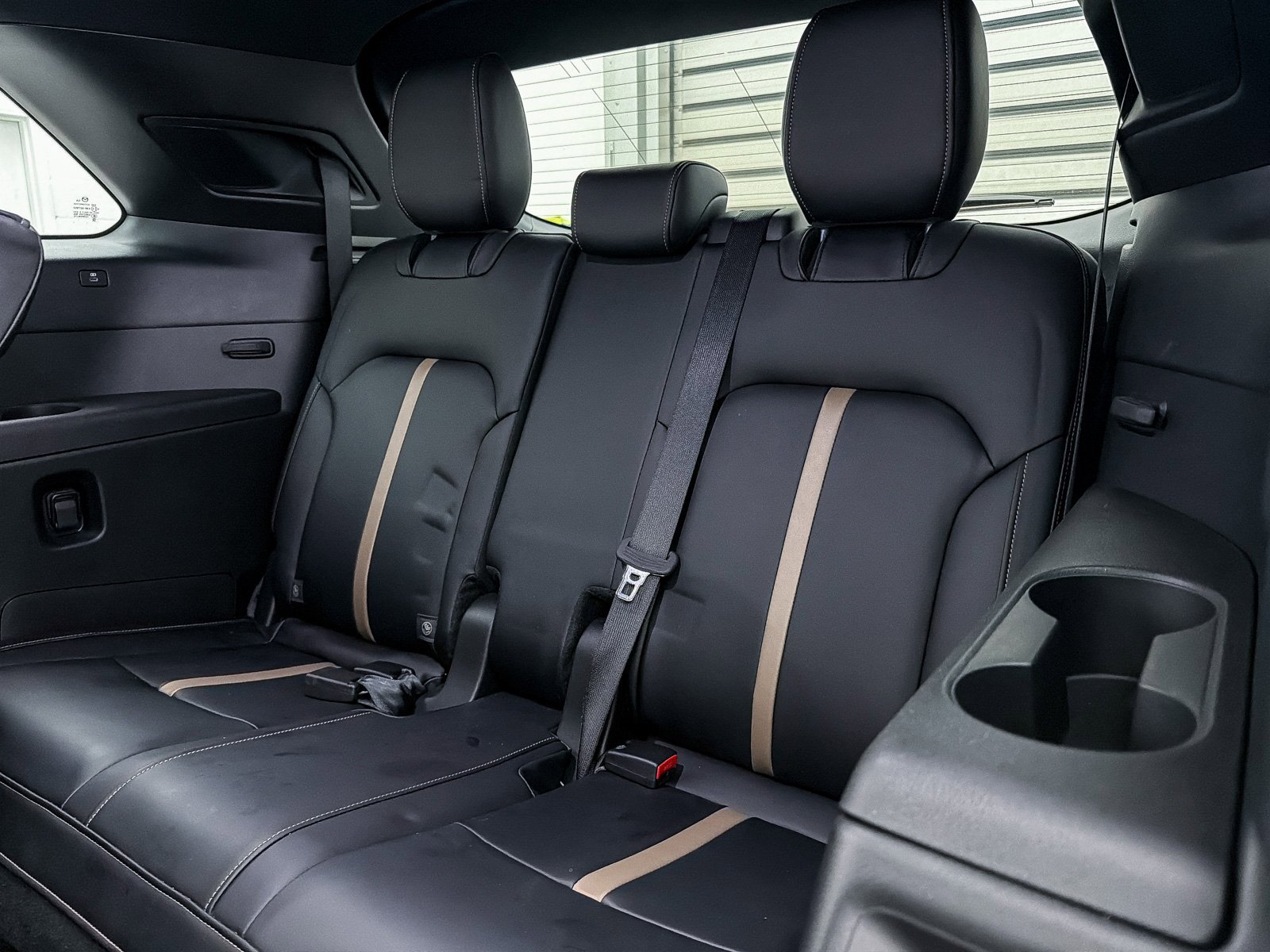 Certified 2025 MAZDA CX-90 3.3 Turbo S w/ Premium Package image 32