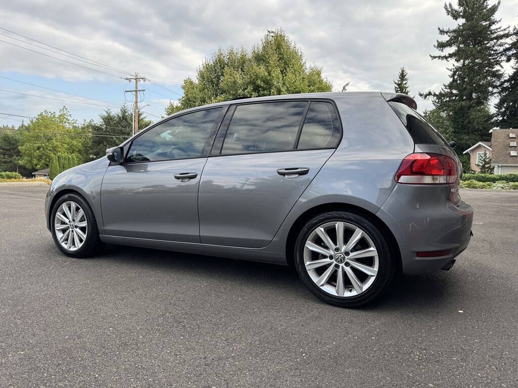 Used 2012 Volkswagen Golf TDI FWD image 9