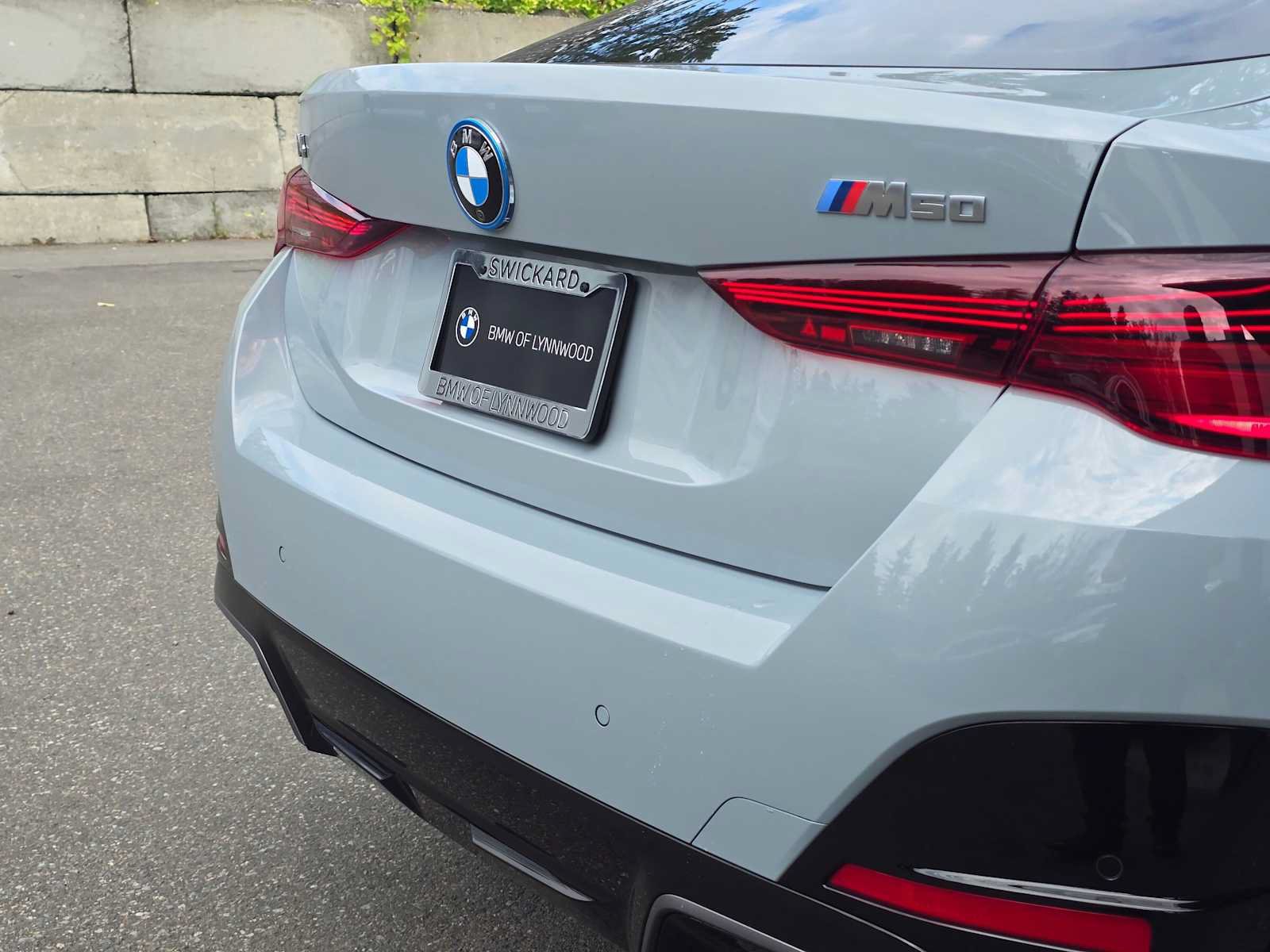 Used 2025 BMW i4 M50 w/ Premium Package AWD/4WD image 13