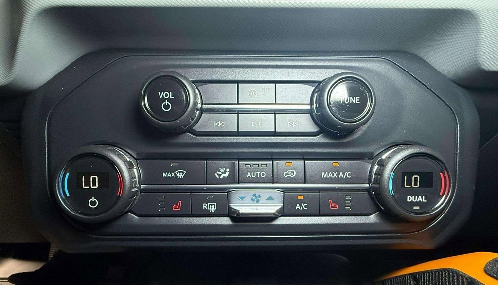 Used 2021 Ford Bronco Badlands w/ Sasquatch Package image 8