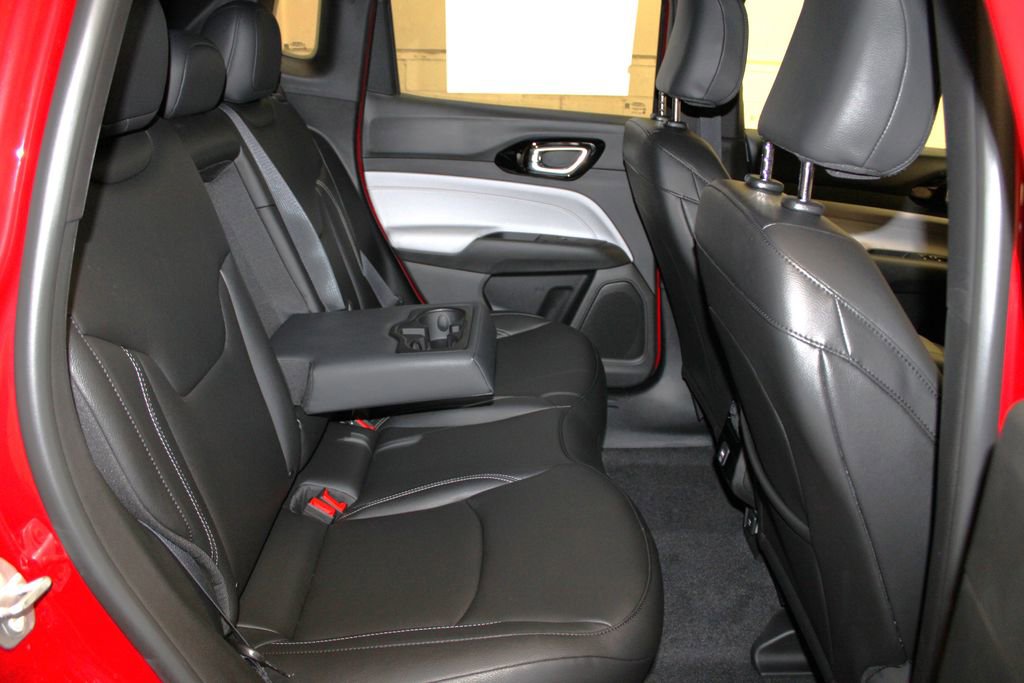 New 2026 Jeep Compass Limited image 28