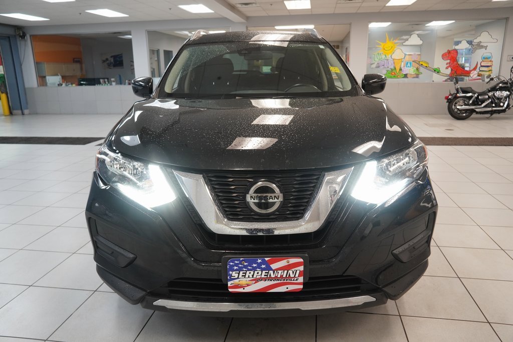 Used 2020 Nissan Rogue SV image 17