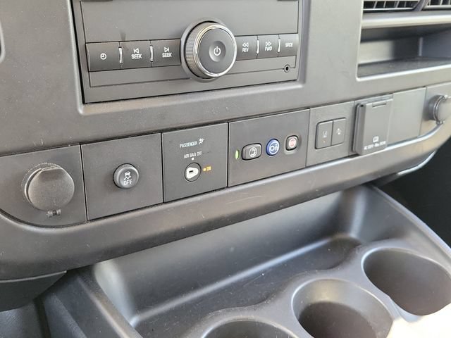 Used 2024 Chevrolet Express 3500 LT w/ LT Preferred Equipment Group RWD image 29