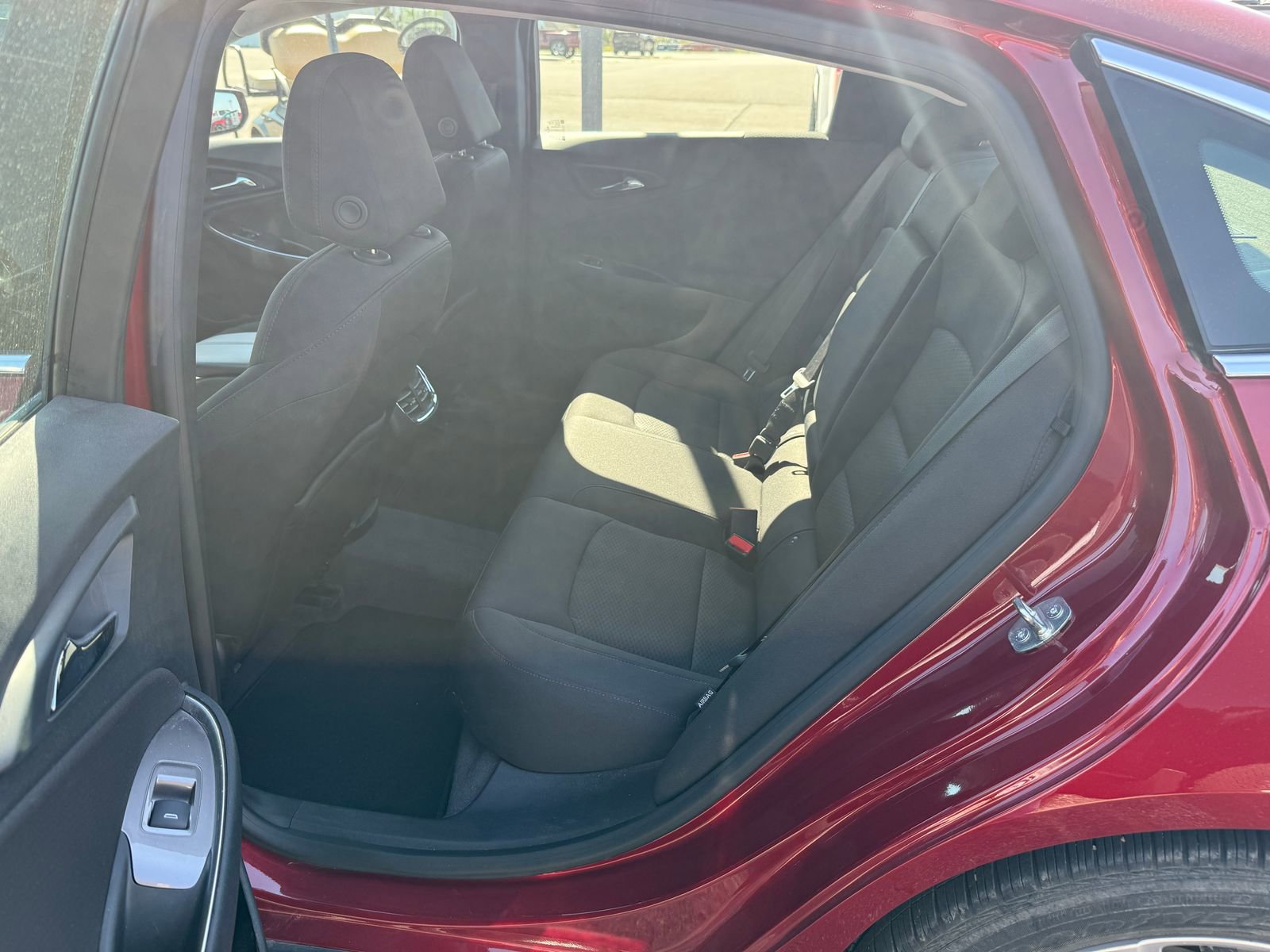 Used 2019 Chevrolet Malibu LT image 15