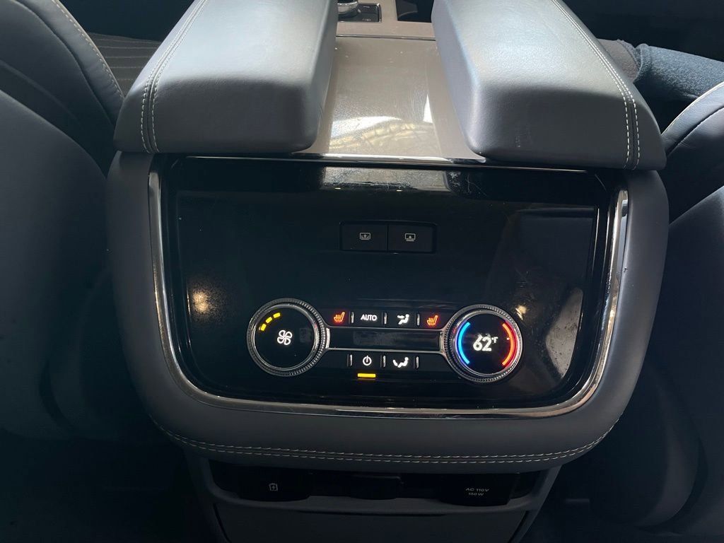 Used 2021 Lincoln Navigator Black Label w/ Cargo Convenience Package image 29