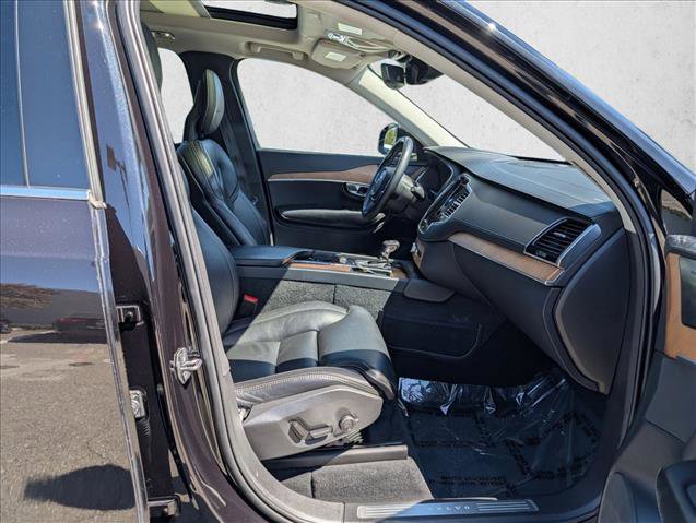 Used 2020 Volvo XC90 T6 Inscription w/ Protection Package Premier image 20