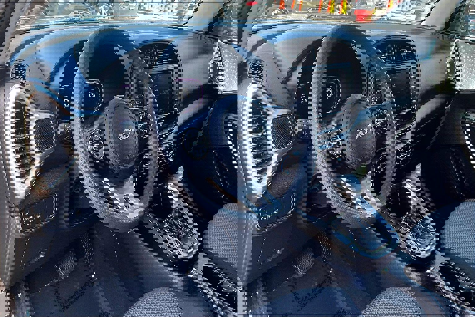 Used 2024 Kia Soul LX w/ Option Group 015 image 12