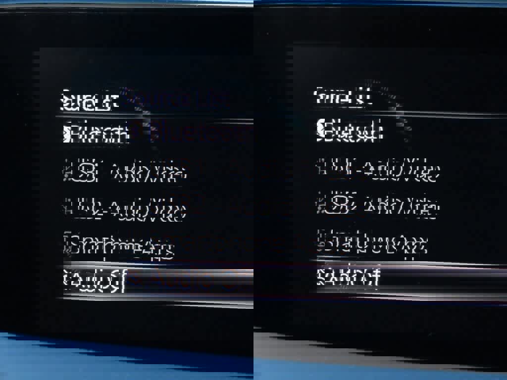 Used 2023 MAZDA MAZDA3 s image 21