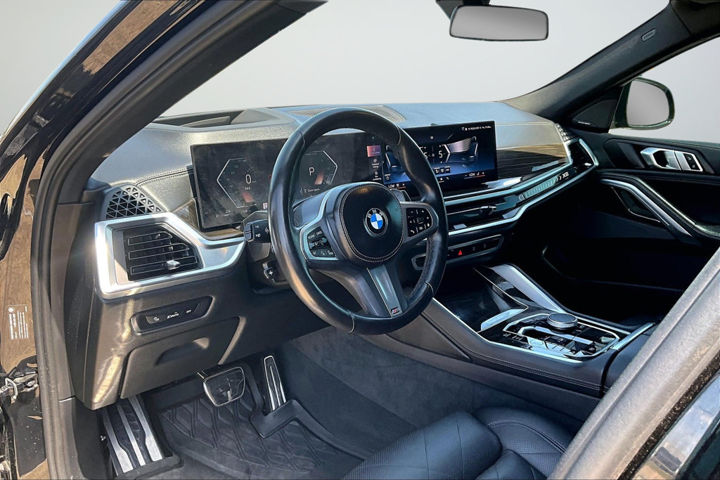Used 2024 BMW X6 xDrive40i w/ Premium Package AWD/4WD image 8