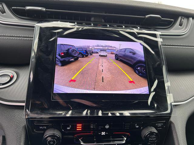 New 2025 Jeep Grand Cherokee 4WD image 13