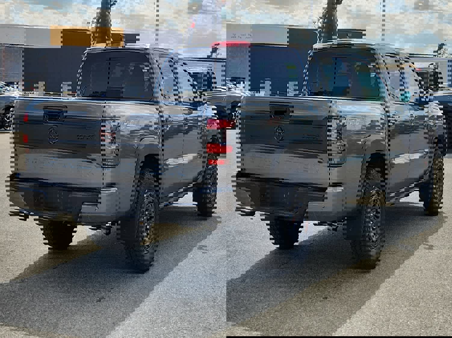 New 2025 Nissan Frontier PRO-4X w/ Interior Protection Package image 3