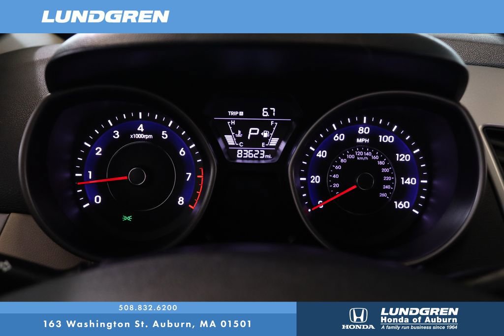 Used 2016 Hyundai Elantra SE w/ Option Group 02 FWD image 6