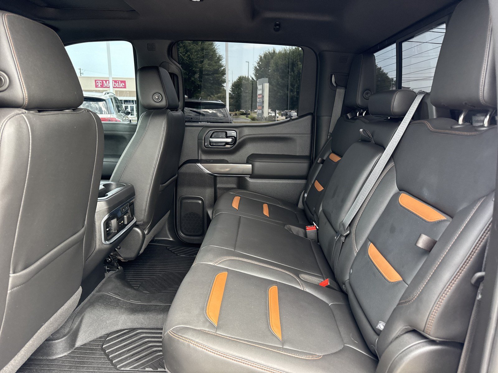 Used 2020 GMC Sierra 1500 AT4 w/ AT4 Premium Package AWD/4WD image 15