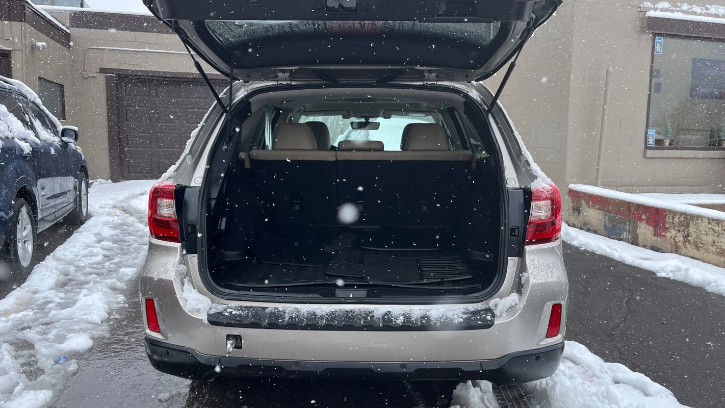 Used 2017 Subaru Outback 2.5i Limited image 23