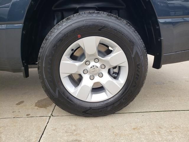 New 2026 RAM 1500 Big Horn AWD/4WD image 12