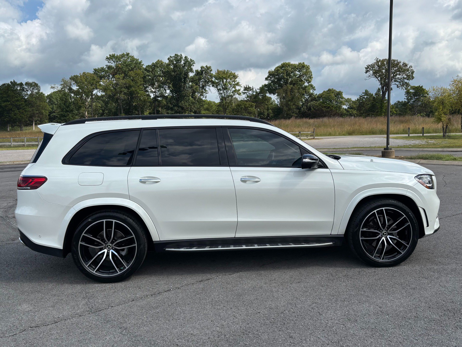 Used 2020 Mercedes-Benz GLS 580 4MATIC image 8