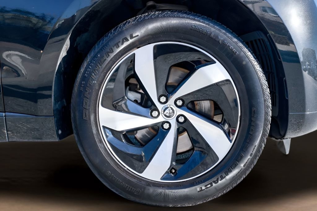 Used 2024 Jaguar F-PACE R-Dynamic S image 30