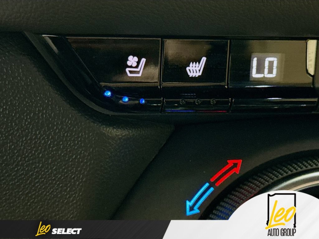 Used 2022 Chevrolet Blazer Premier w/ Enhanced Convenience Package AWD/4WD image 24