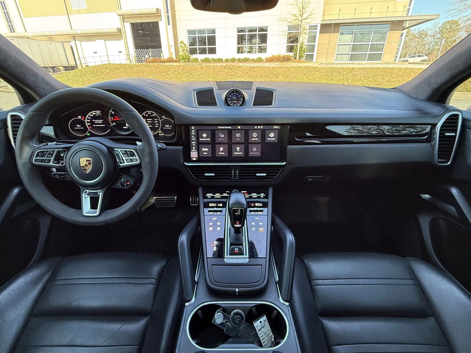 Used 2019 Porsche Cayenne Turbo image 22