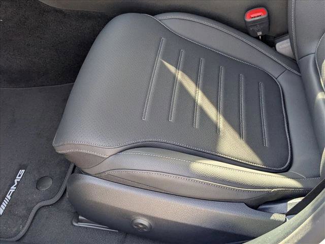 New 2026 Mercedes-Benz C 300 Sedan image 4