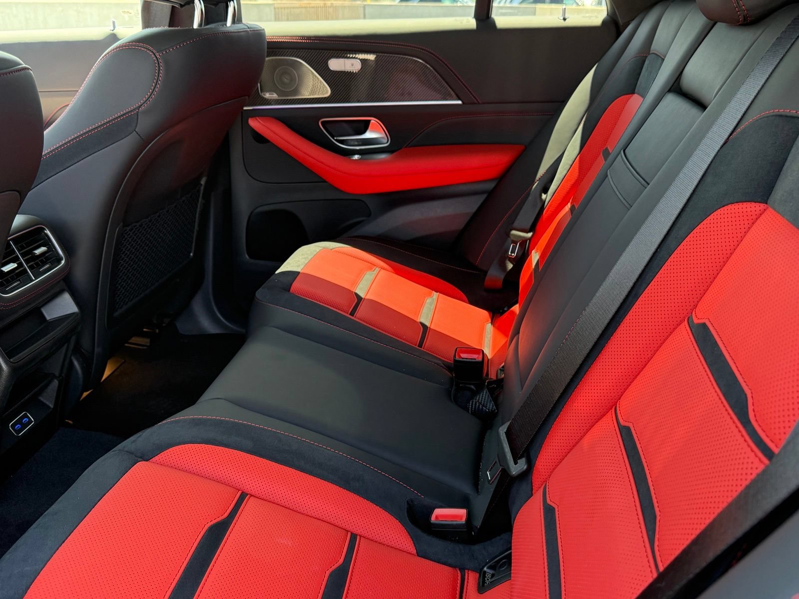 New 2026 Mercedes-Benz GLE 63 AMG S image 30