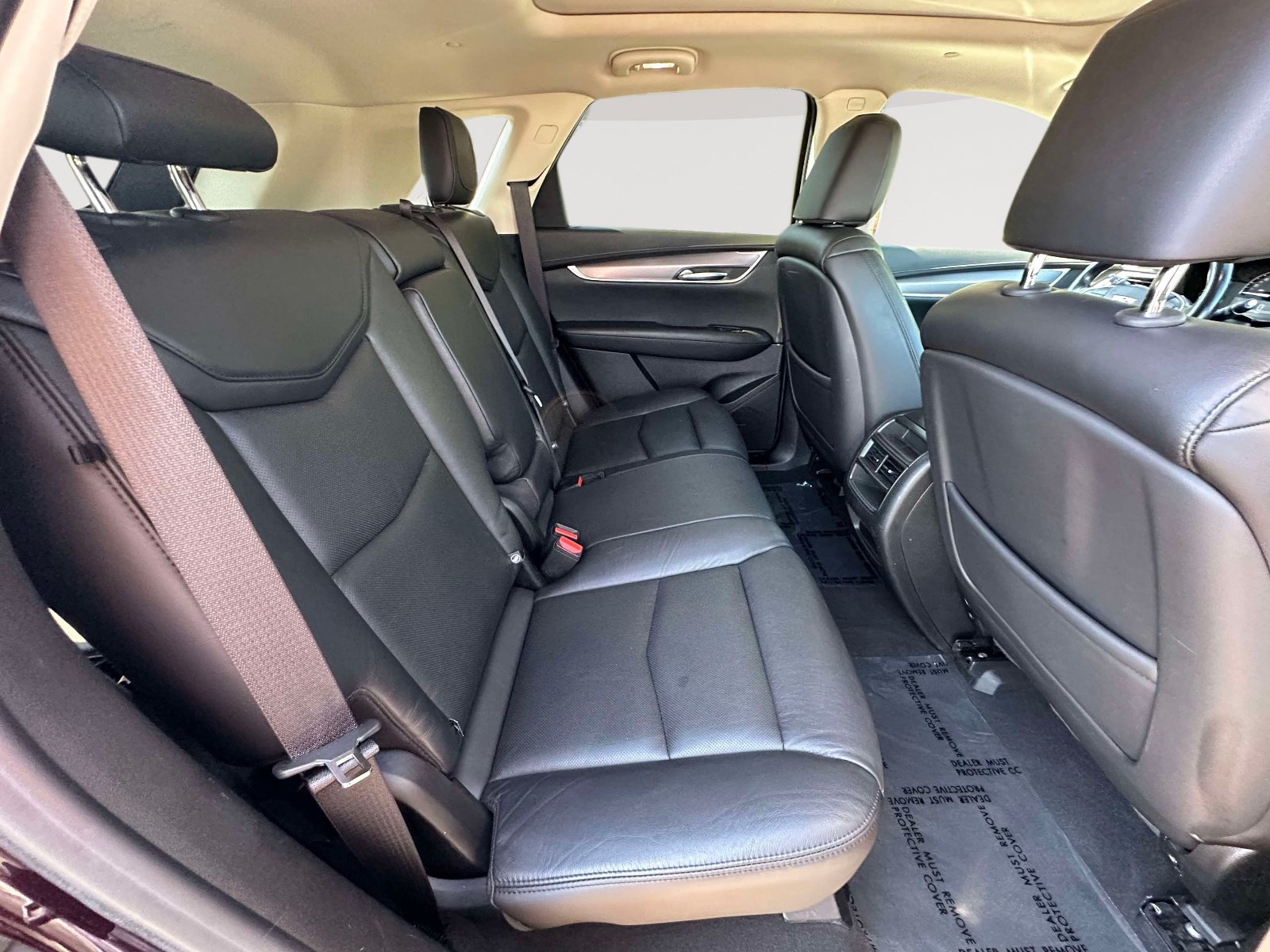 Used 2018 Cadillac XT5 Luxury w/ Driver Awareness Package AWD/4WD image 31