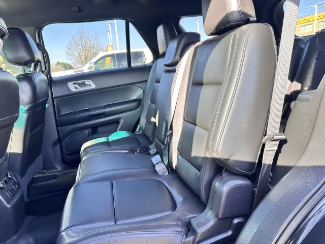 Used 2015 Ford Explorer Limited image 13