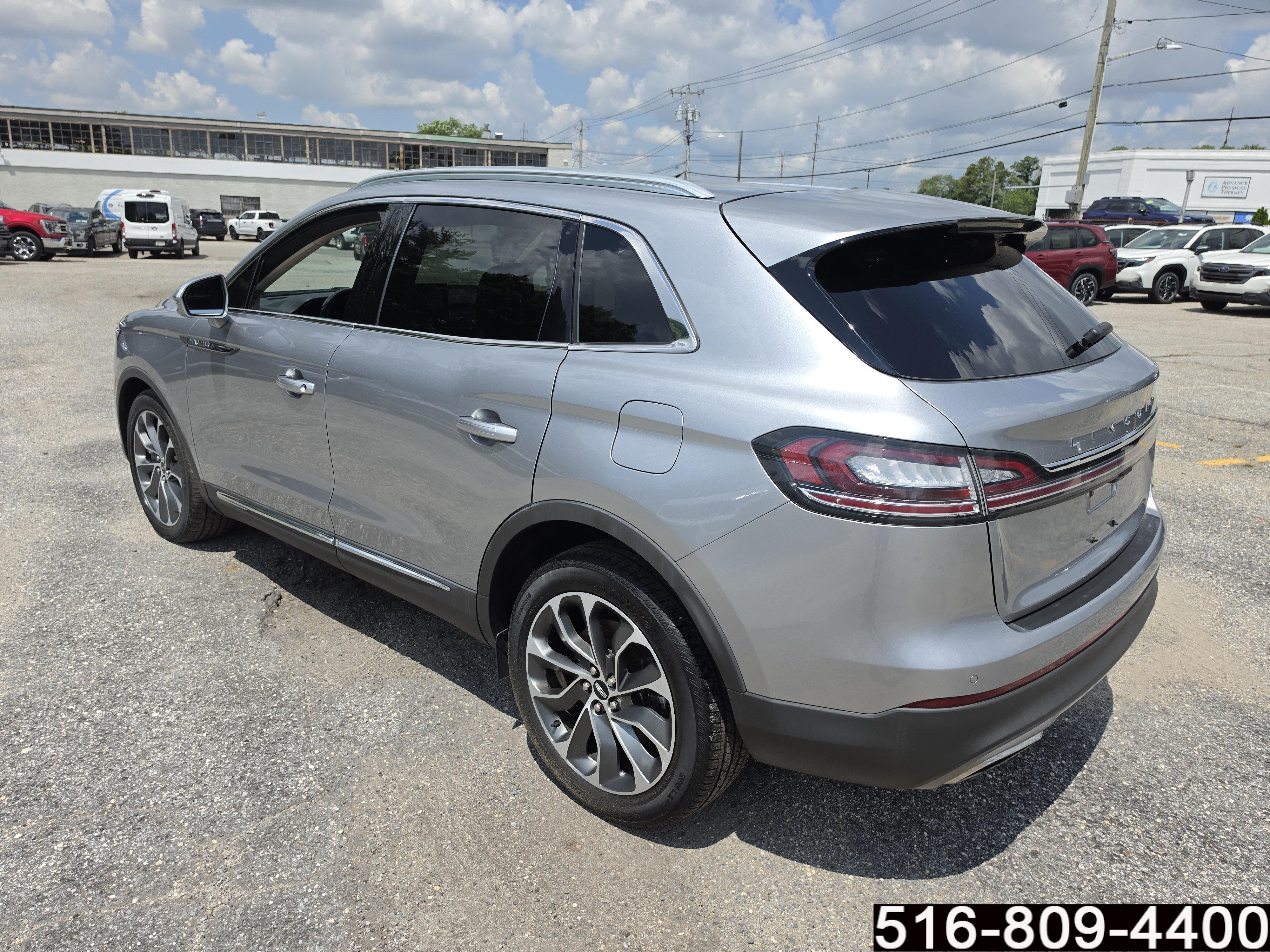 Used 2023 Lincoln Nautilus Reserve AWD/4WD image 8