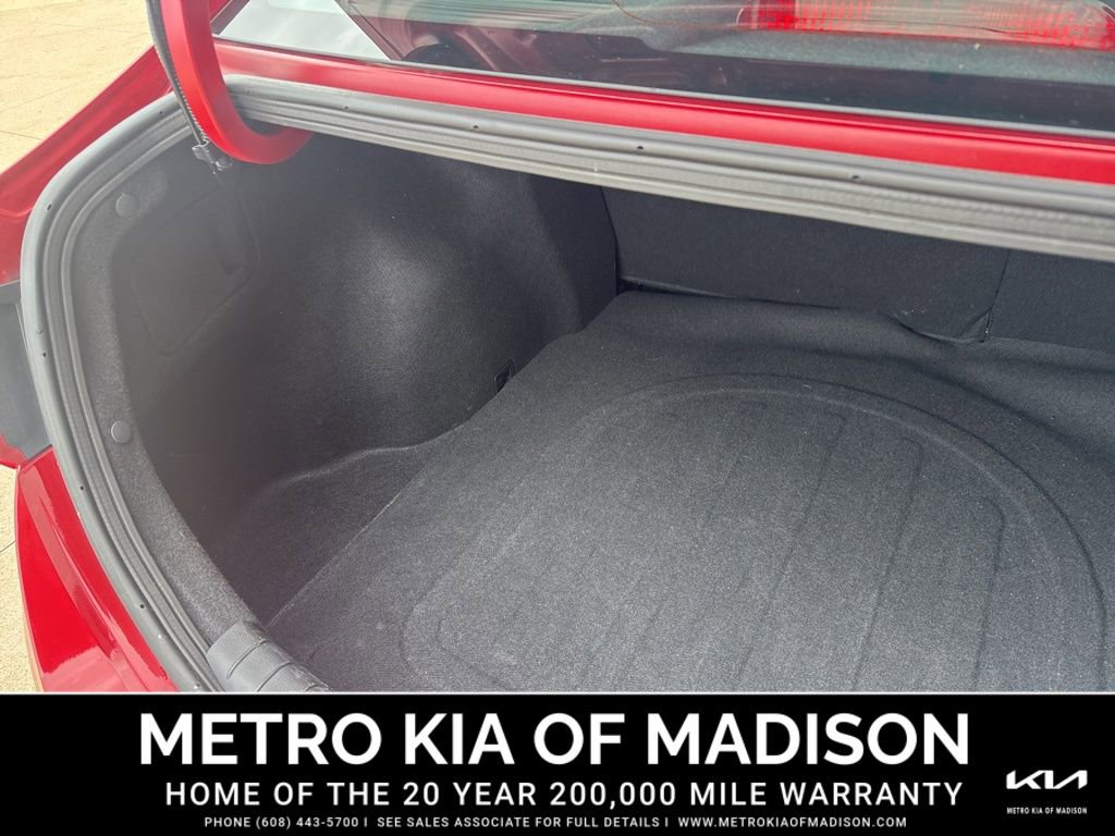 Used 2022 Hyundai Accent SEL image 30