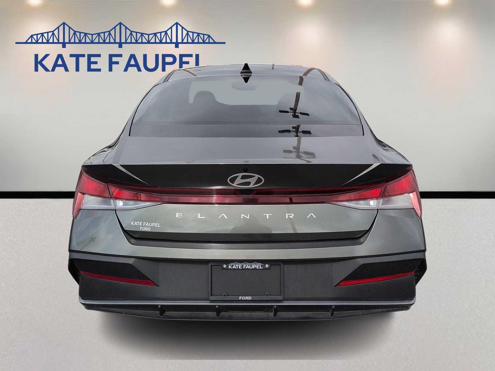 Used 2024 Hyundai Elantra SE FWD image 6