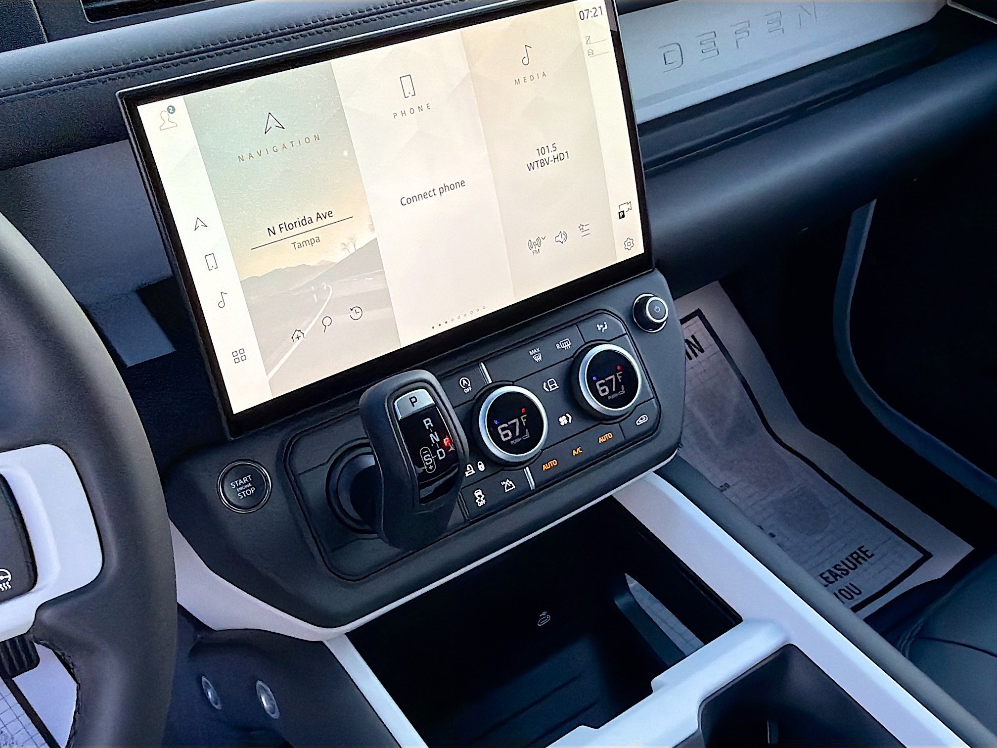 New 2026 Land Rover Defender 110 X-Dynamic SE AWD/4WD image 27