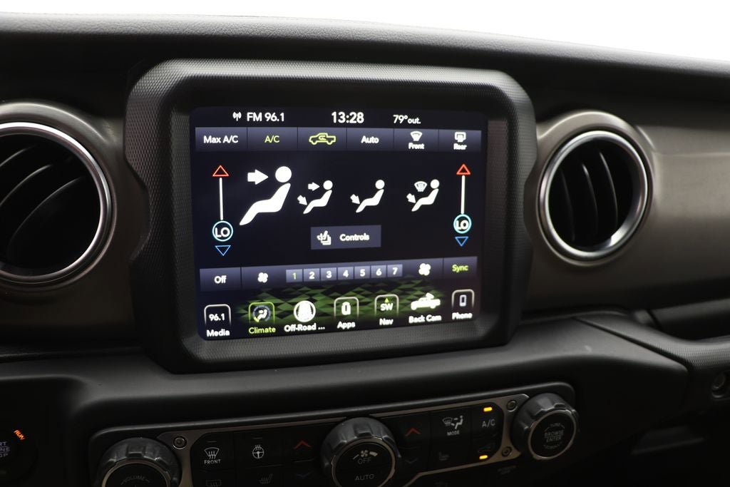 Used 2021 Jeep Gladiator Rubicon AWD/4WD image 24