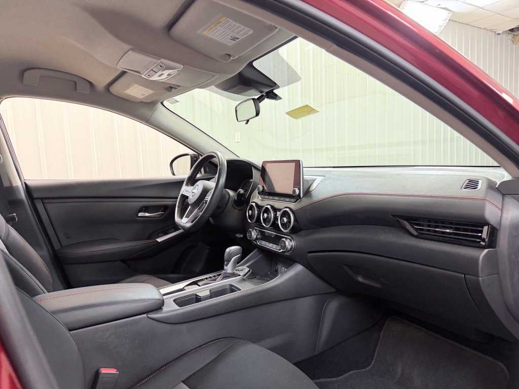 Used 2024 Nissan Sentra SR FWD image 33