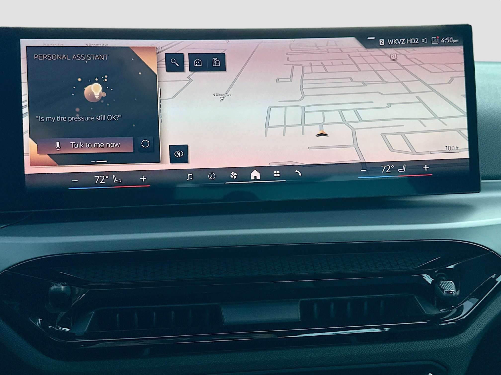 Used 2025 BMW 230i Coupe w/ Convenience Package image 32