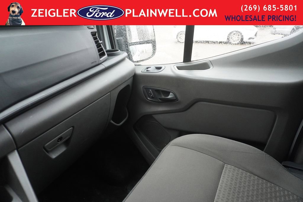 Used 2024 Ford Transit 350 XLT image 31