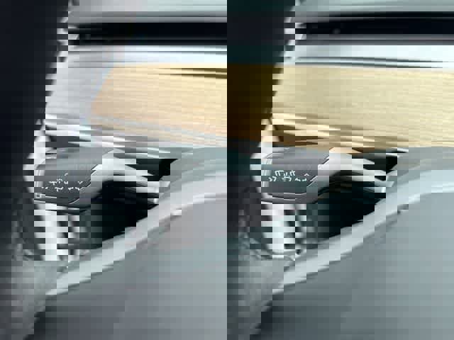 Used 2022 Tesla Model Y Performance image 15