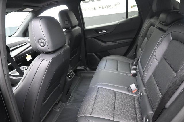 New 2027 Chevrolet Equinox RS w/ Safety and Technology Package AWD/4WD image 9