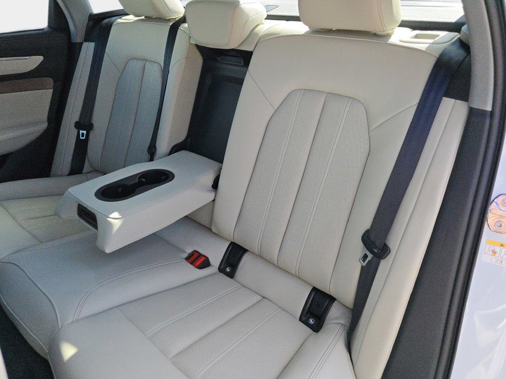 New 2026 Audi A6 Premium Plus AWD/4WD image 14
