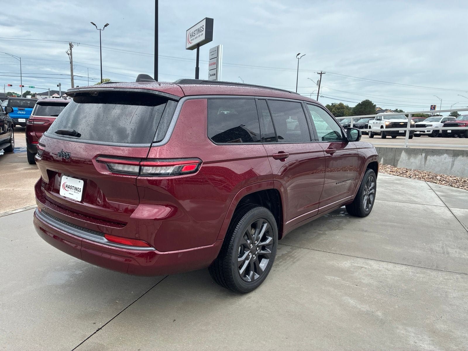 New 2026 Jeep Grand Cherokee L Limited AWD/4WD image 7
