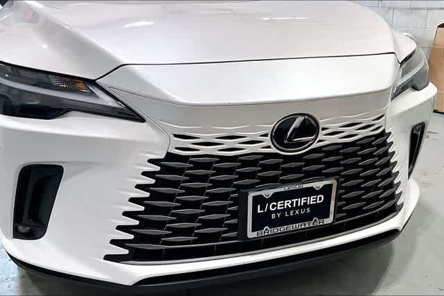 Used 2023 Lexus RX 350h w/ Cold Area Package AWD/4WD image 33