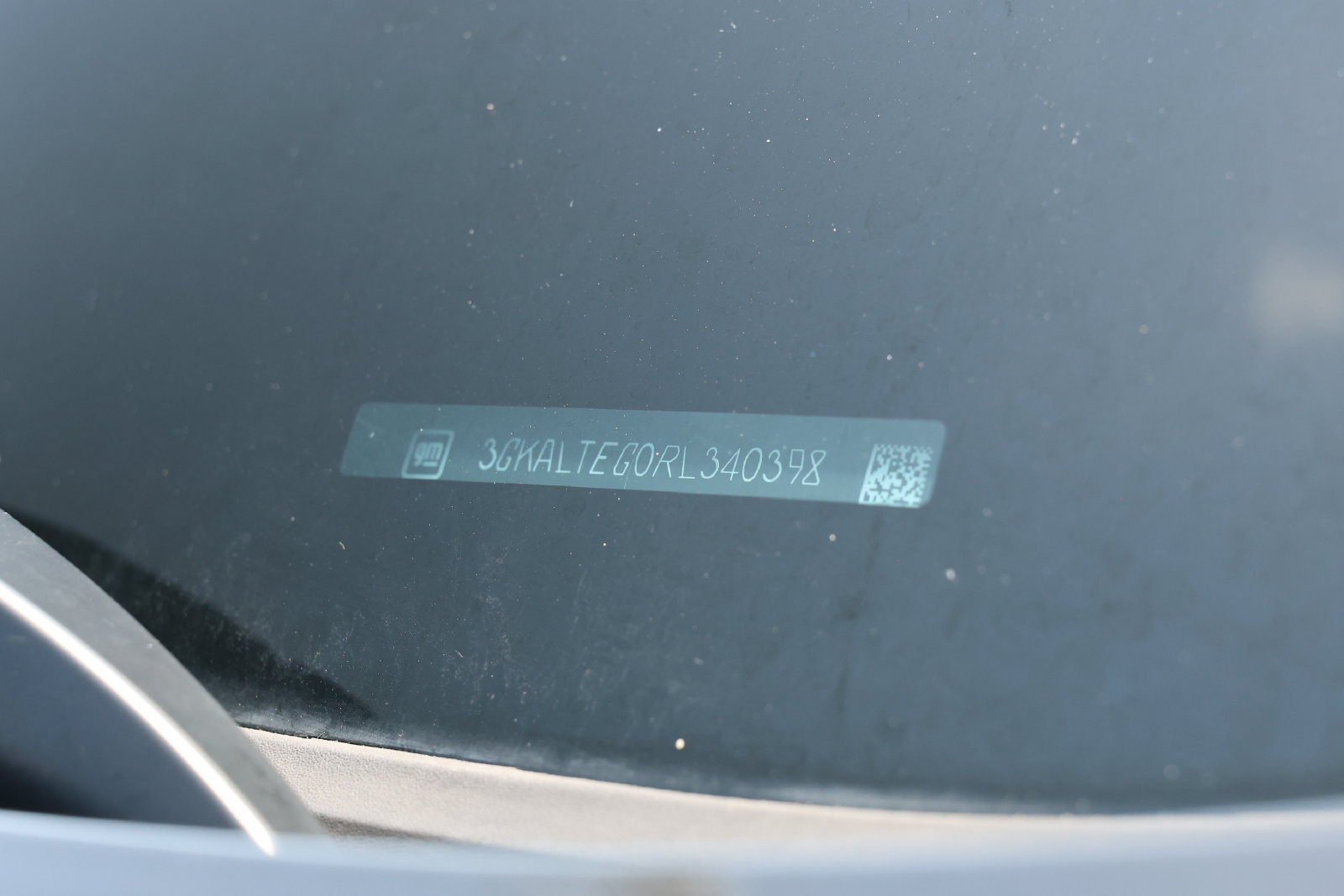 Used 2024 GMC Terrain SLE AWD/4WD image 32
