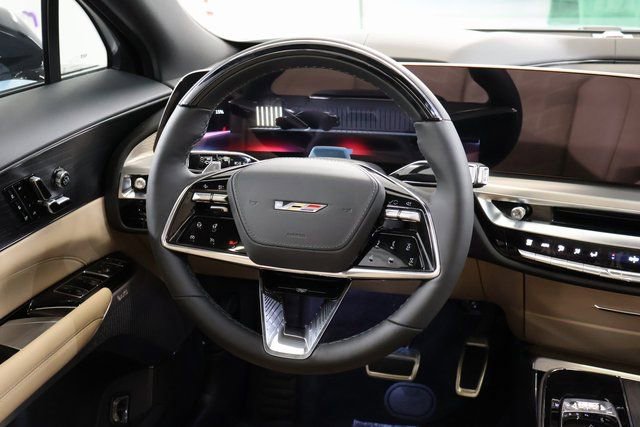 New 2026 Cadillac Lyriq V image 15