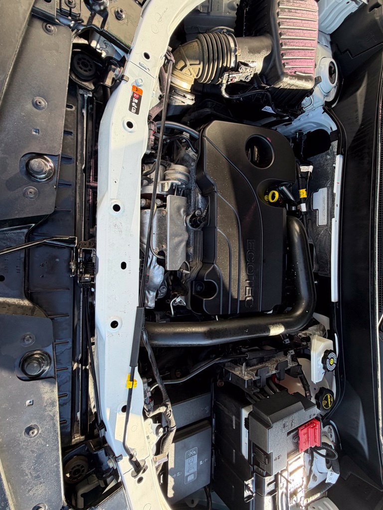 Used 2025 Chevrolet Equinox LT w/ Safety and Technology Package AWD/4WD image 8