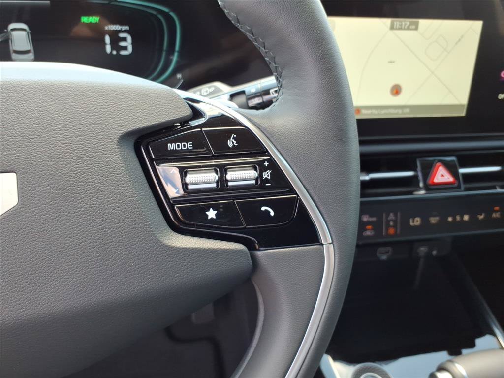 New 2026 Kia Niro FWD image 21