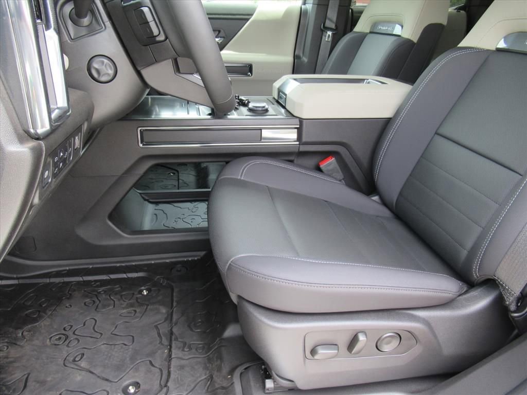 New 2026 GMC Hummer EV 4x4 Crew Cab image 16