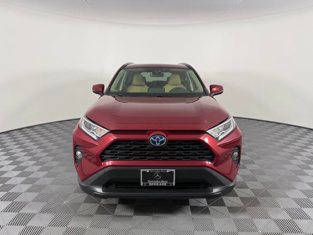 Used 2020 Toyota RAV4 XLE w/ Convenience Package AWD/4WD image 2
