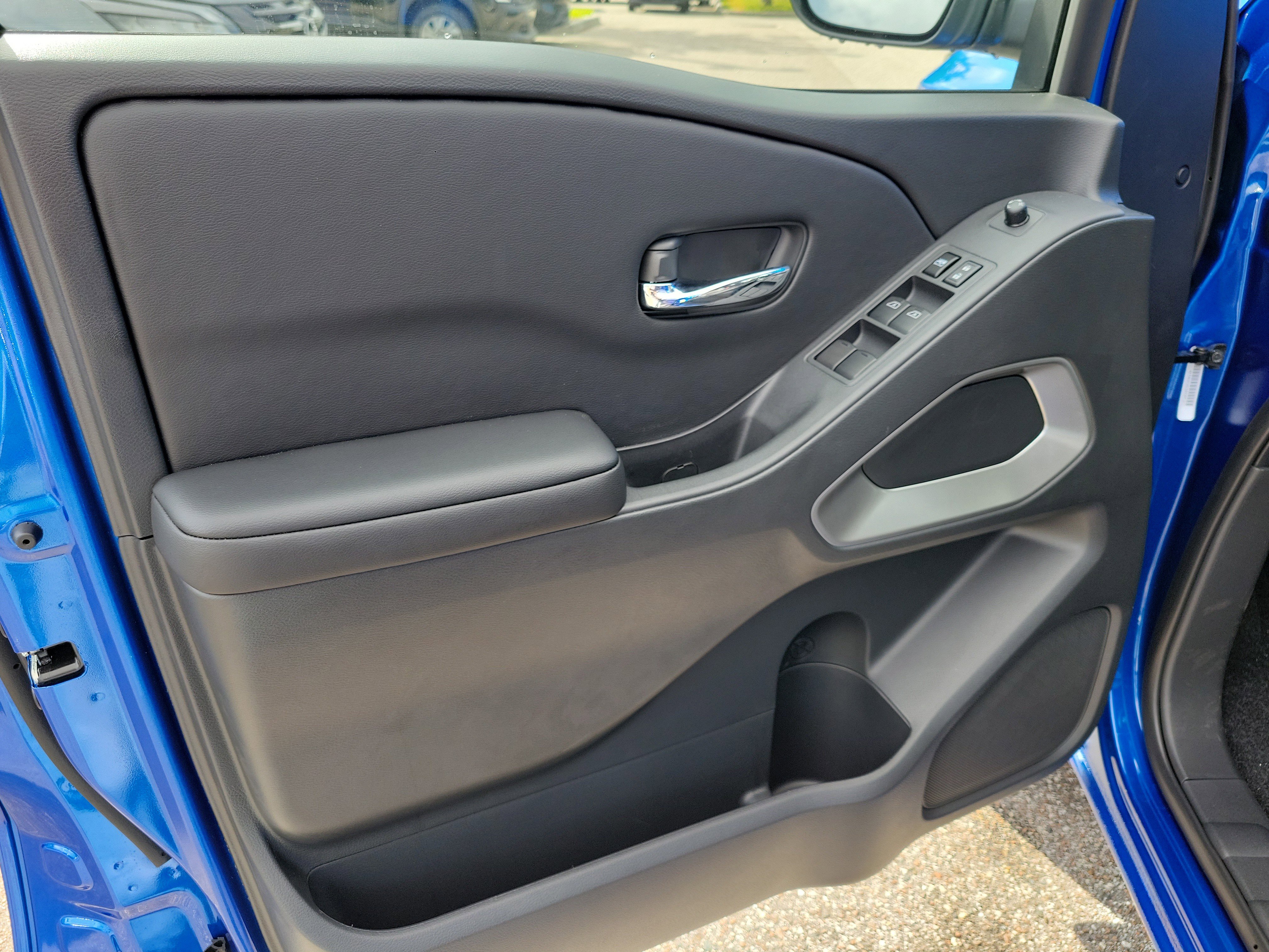 New 2026 Nissan Frontier SV image 14