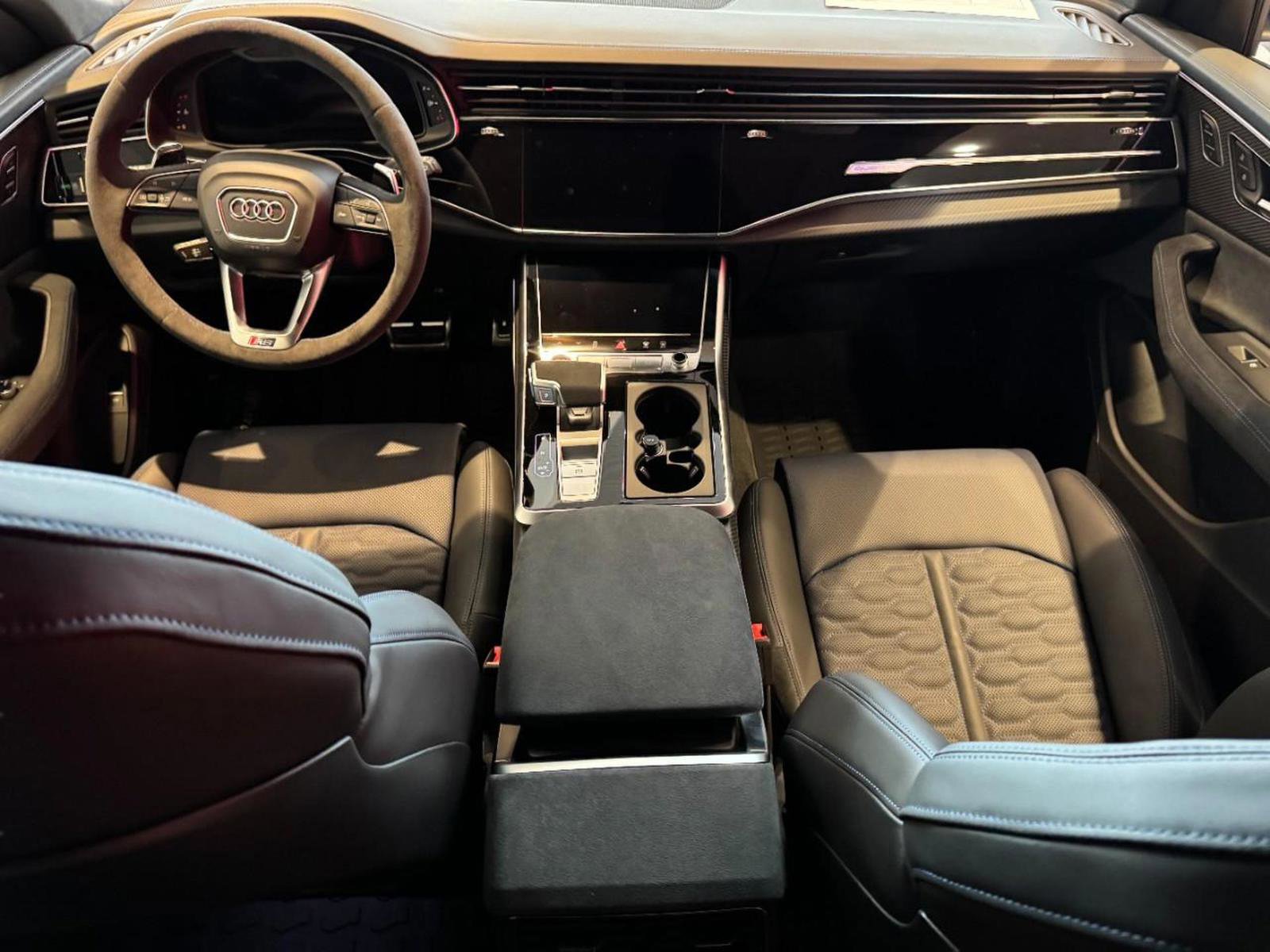 New 2026 Audi RS Q8 performance image 13