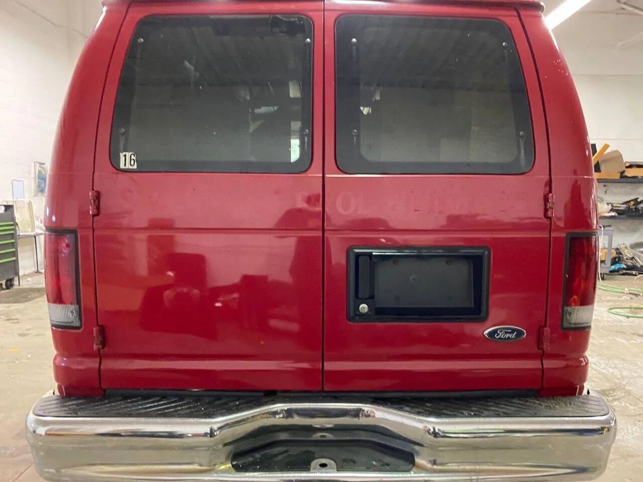 Used 2013 Ford E-250 and Econoline 250 Van 3D w/ Commercial Cargo Van Pkg image 4